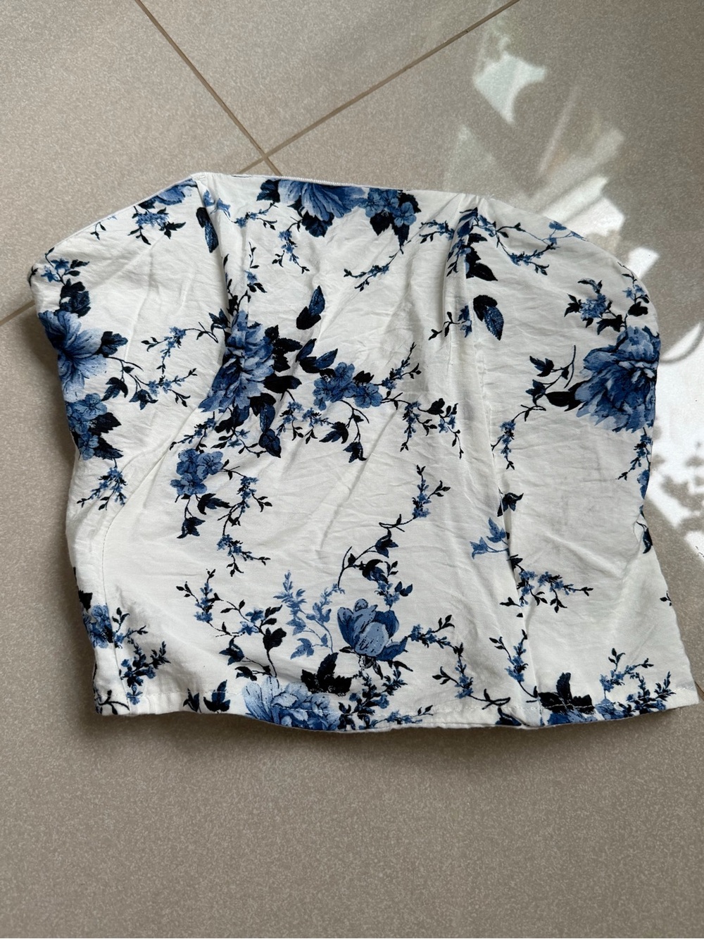 Sienna Sky Blue & White Floral Strapless Top & Wide Leg Pants Set S - Picture 2 of 4